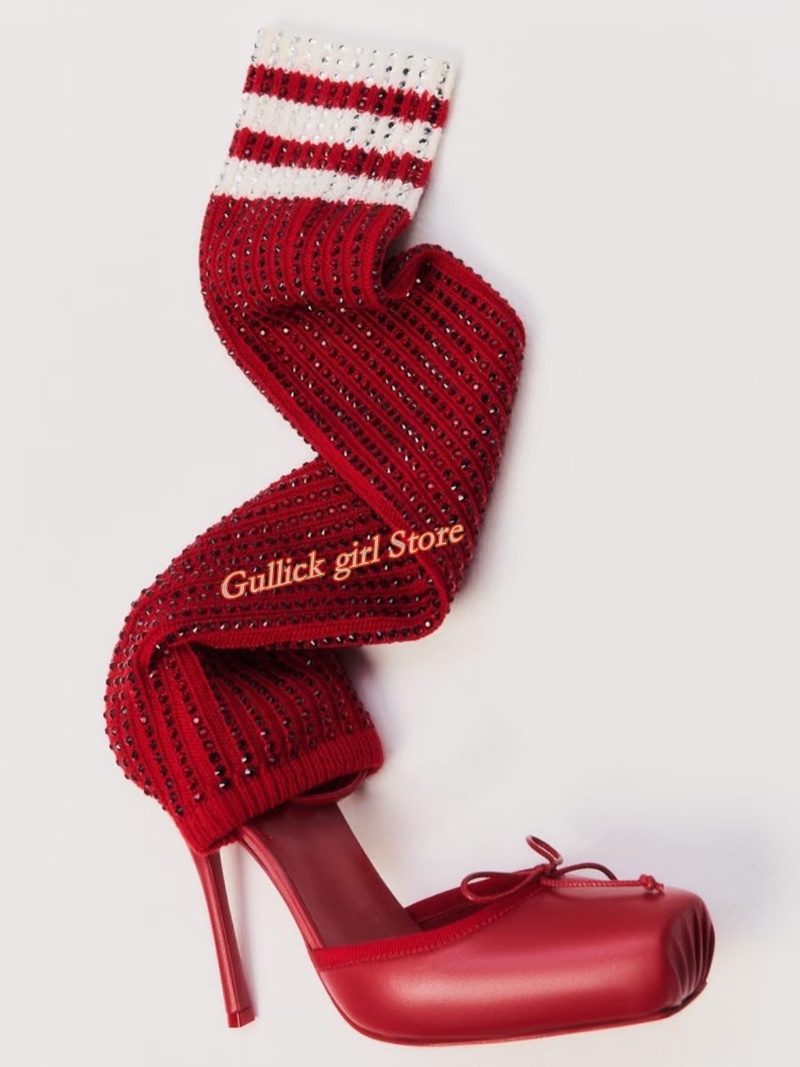 Knee High Sock Women - Czerwone dzianinowe botki z kwadratowym noskiem,