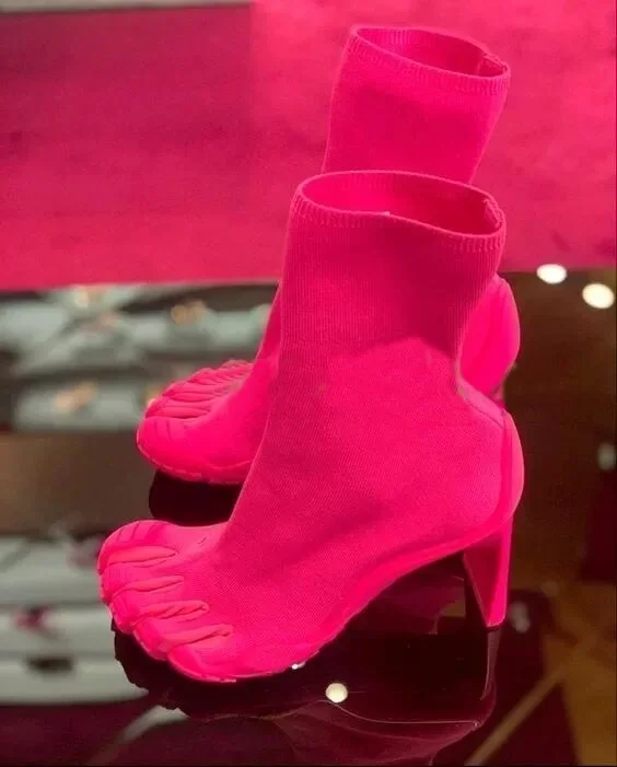 Botki damskie z odkrytymi palc – Toe Sock Split recenzja i cena